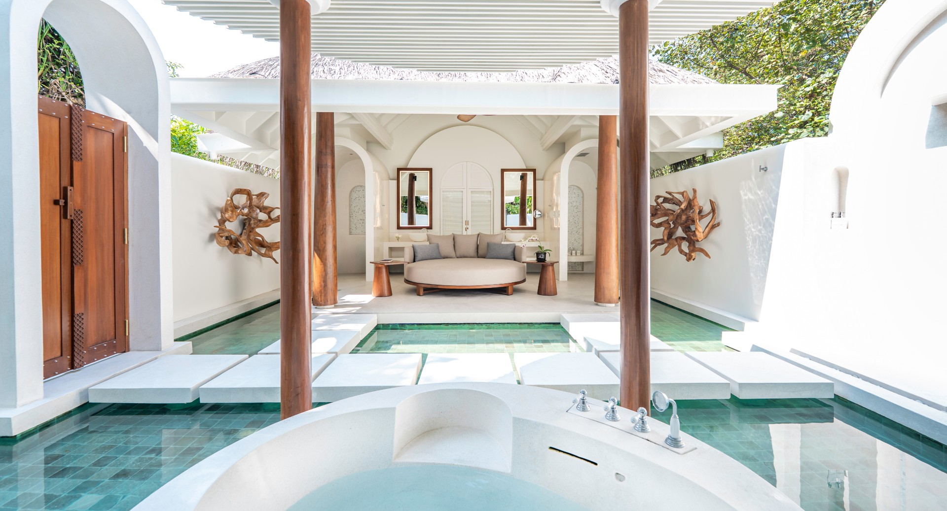 Outdoor Bathroom Beach Pool Villa at Anantara Kihavah Maldives