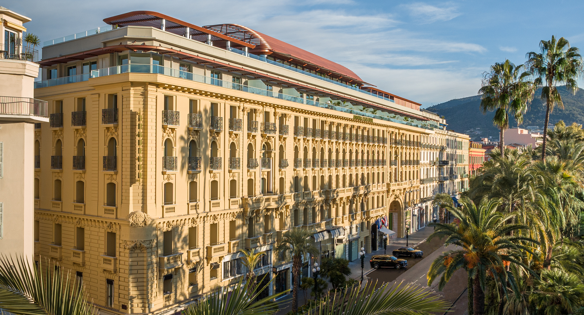 Anantara_Plaza_Nice_Hotel_Drone_Exterior_Hotel_Hero