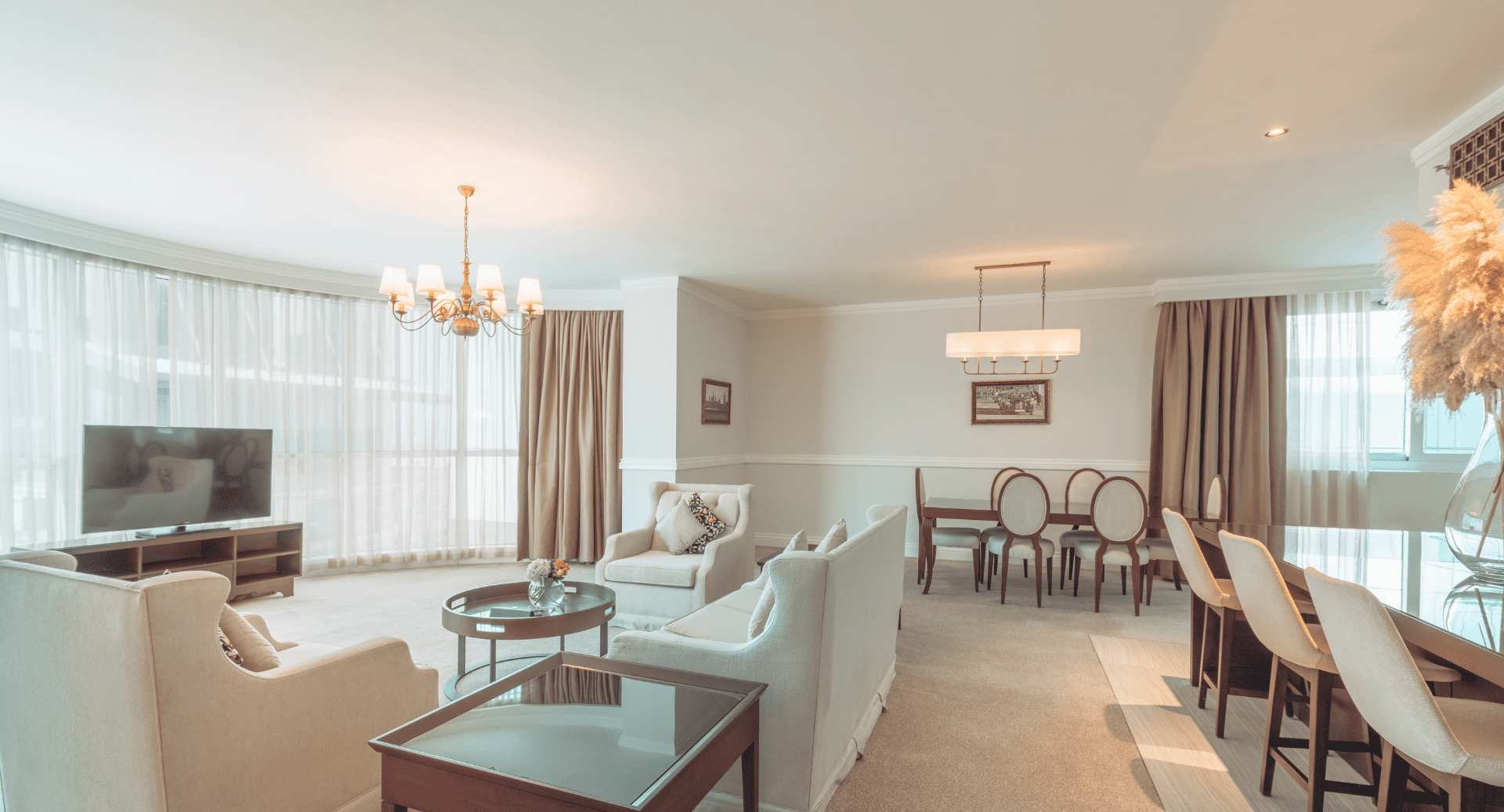 Living room area of the royal suite