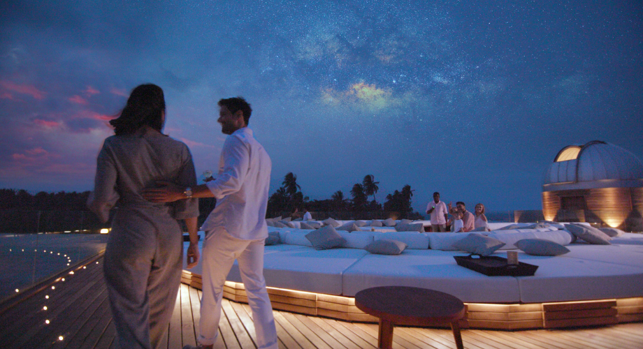 Star tourism opportunity in pristine dark environment in the Maldives