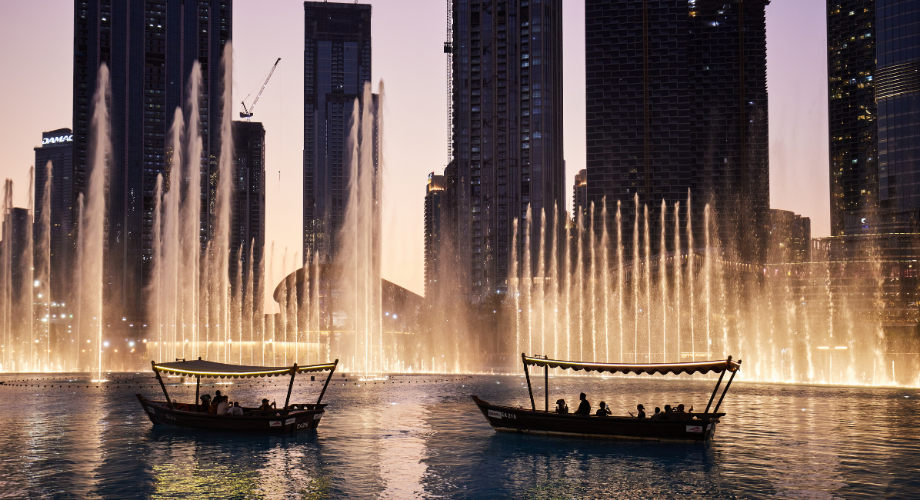 Dubai Fountain show for what to do in Downtown Dubai 