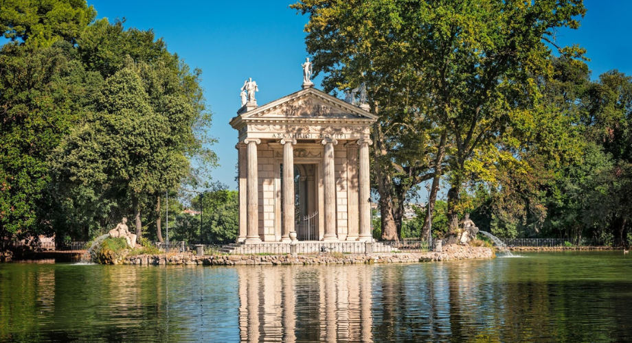 The cultured park: Villa Borghese