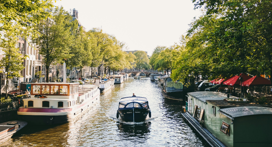 Things to Do on the Canals of Amsterdam 