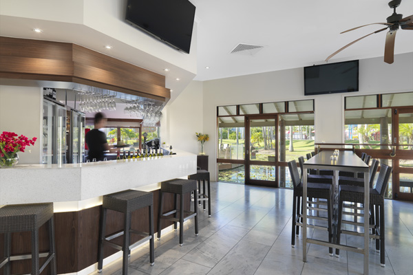 Oaks Oasis Restaurant